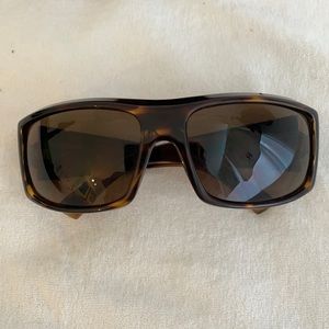 Von Zipper clutch sunglasses in turtle shell